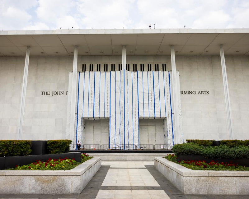 Kennedy Center Board Votes to Add Trump Name Again