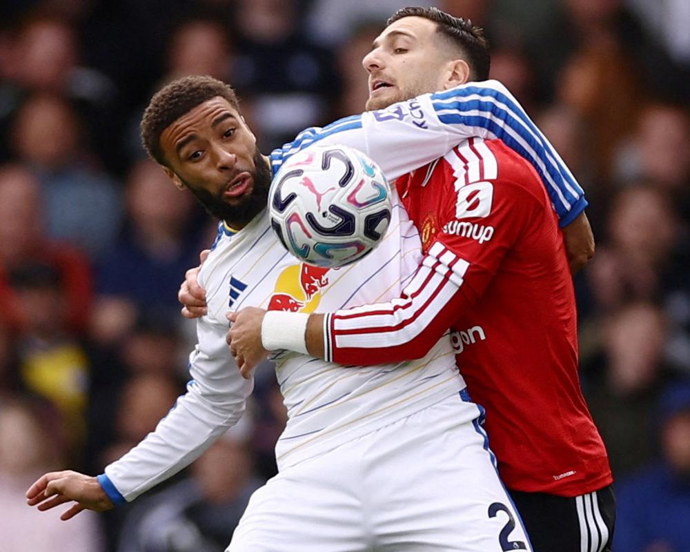 Manchester United Held by Leeds as Calvert-Lewin Equaliser Increases