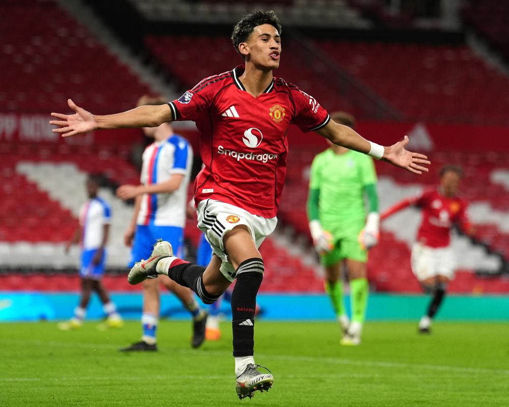 Real Madrid Lead Race to Sign Manchester United Wonderkid JJ Gabriel