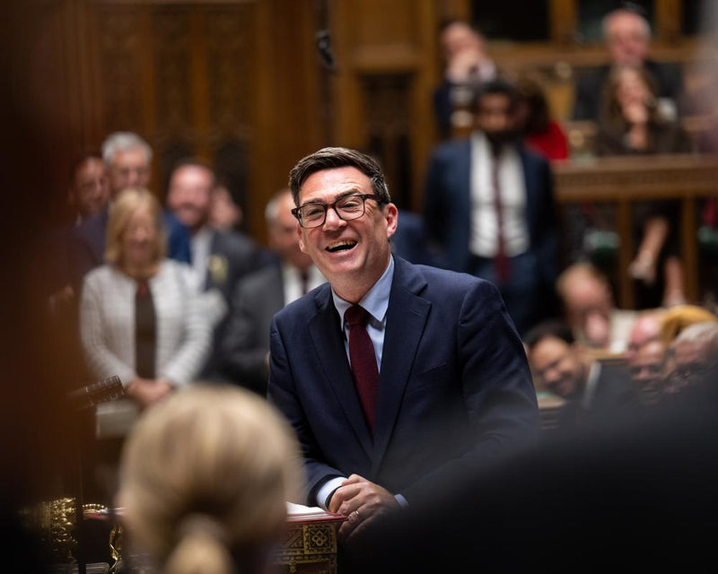 Burnham's 'Mr Congeniality' Approach Exposes Badenoch's Point-Scoring