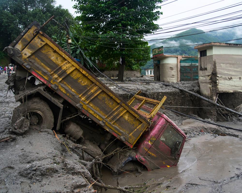 Nepal Flood Threat: Australia's Aid and Missing Citizens