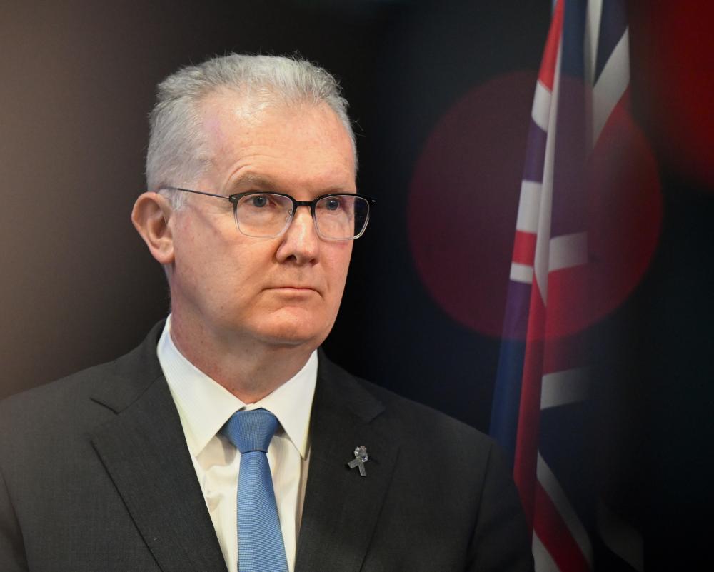 Australia Immigration Overhaul: Labor Cuts Student Visas