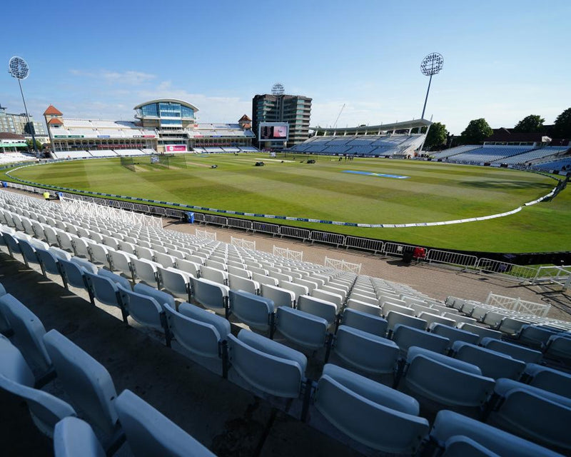 County Cricket Championship: Somerset Lead, Surrey Escape Relegation