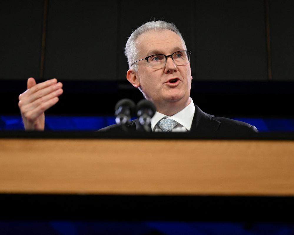Australia's New Migration Plan: Backpacker Ballot and Detention Centre