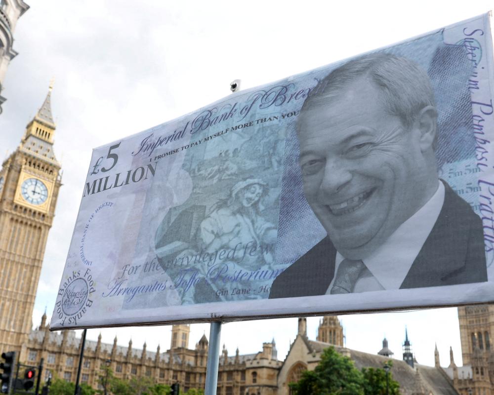 UK Politics Funded by Billionaires as Mega-Donations Surge