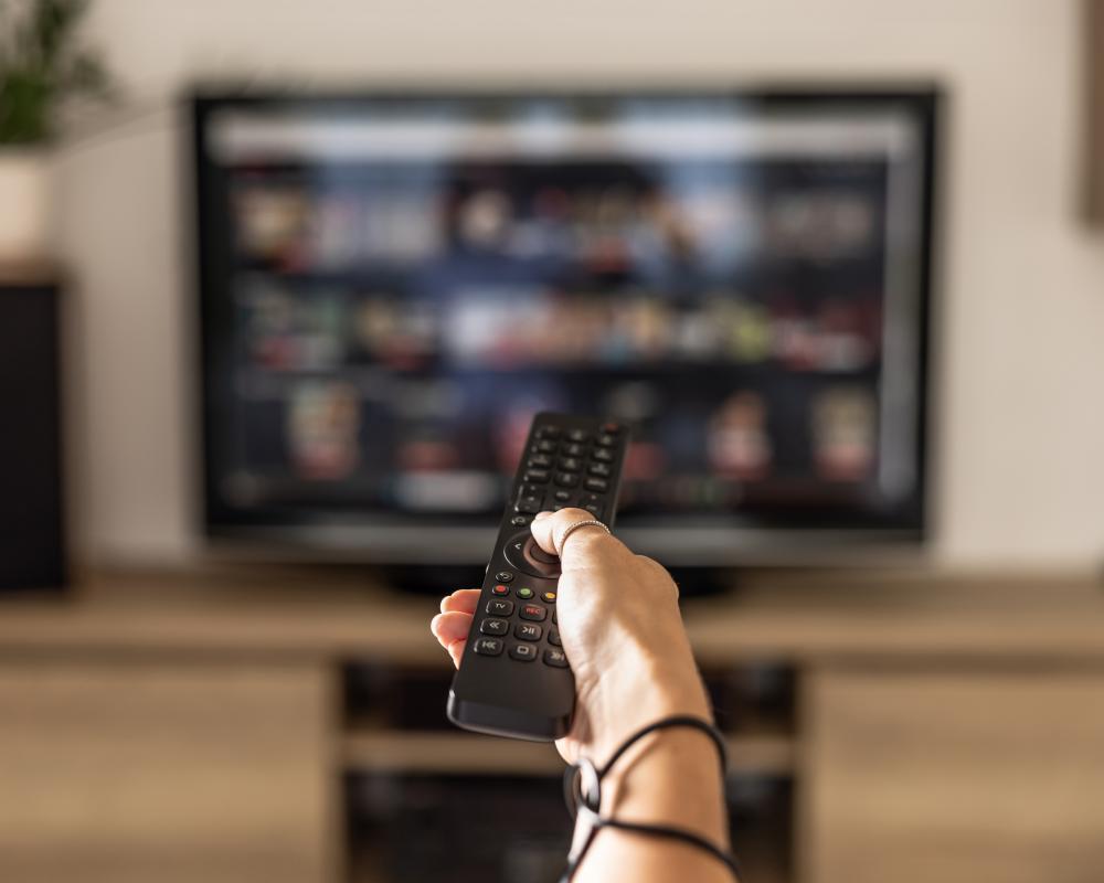 Smart TV Fatigue: Why Users Are Fed Up With Spying and Updates