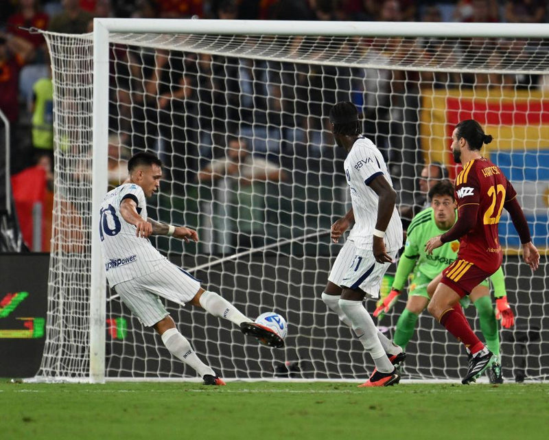 Champions Inter Deny Roma as Martinez Haunts Gasperini