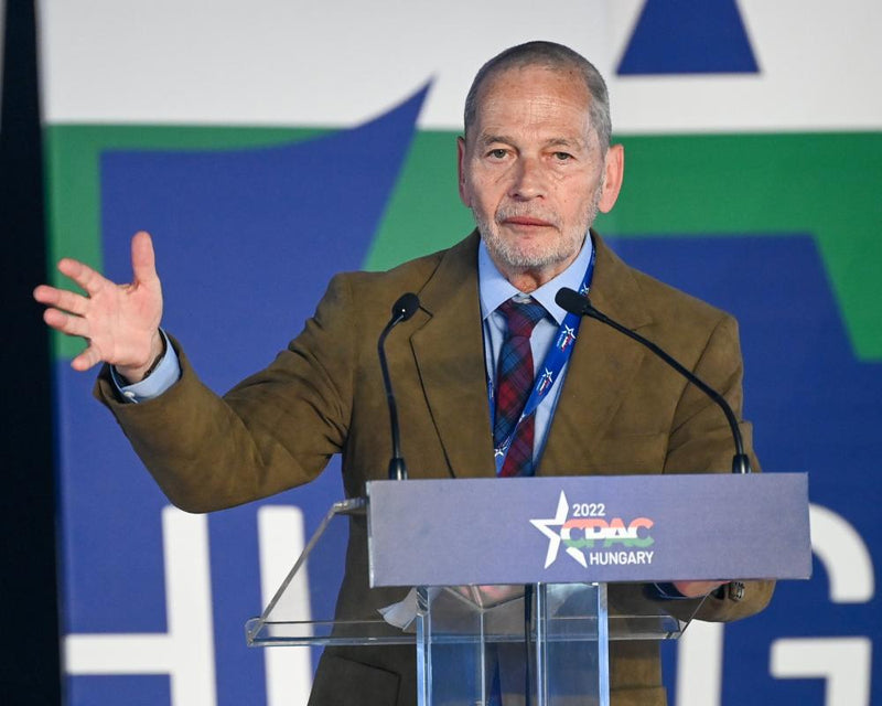 Orbán Ally Thinktank Chief Resigns Over Unpaid Wages