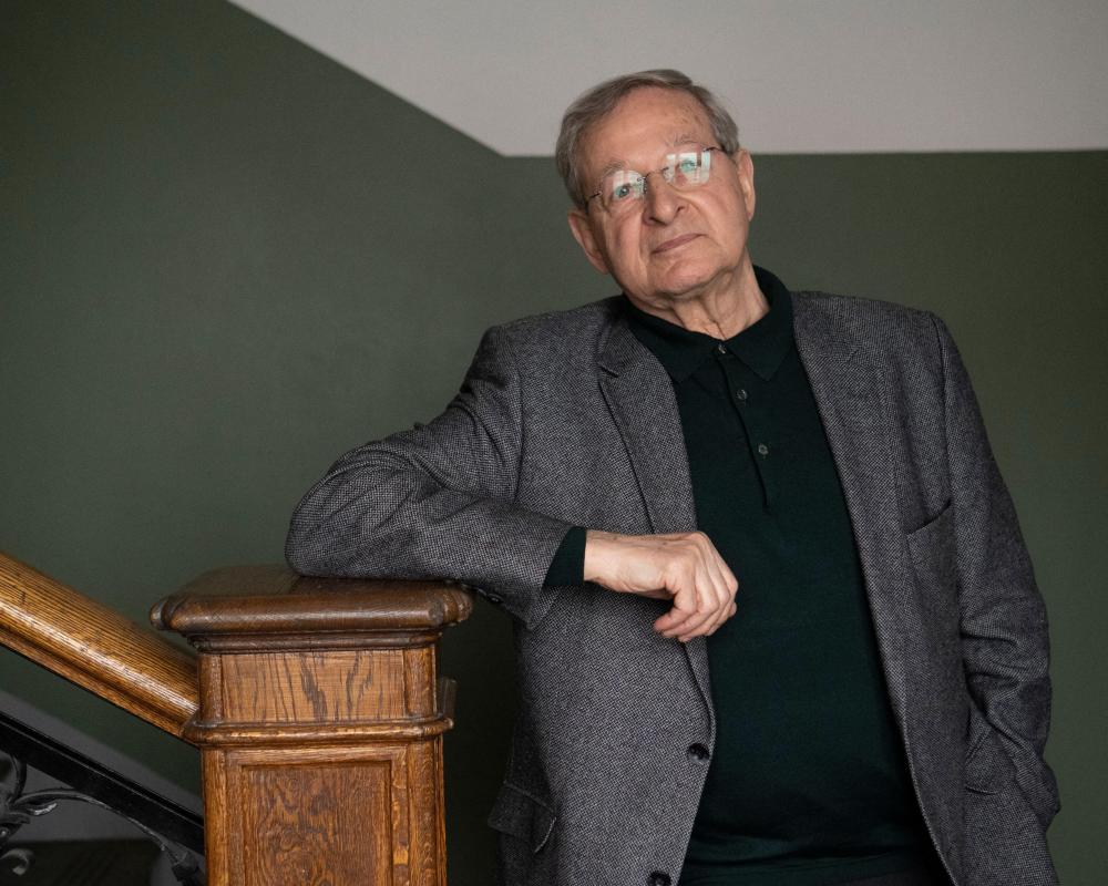 Péter Nádas, Epic Chronicler of Hungary's Turmoil, Dies at 83
