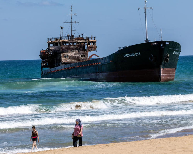 Black Sea Grain Crisis: Attacks Drive Food Prices Higher