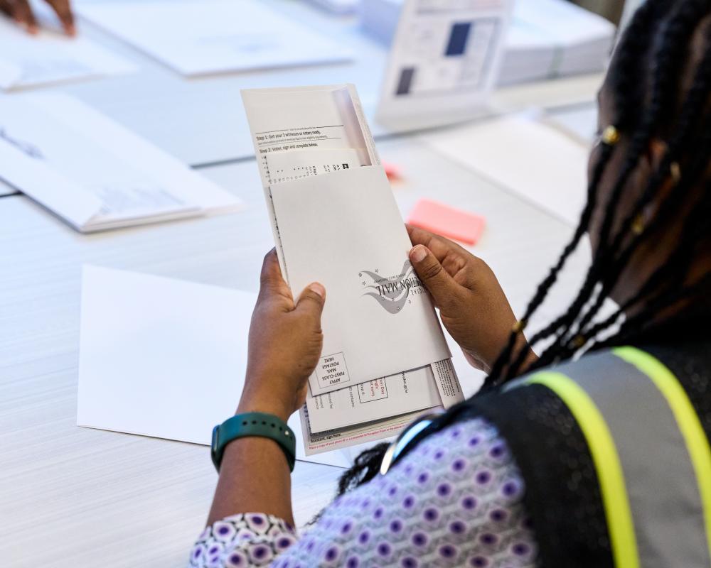 Supreme Court Voting Rights Ruling: A Fragile Win for USPS Mail-In