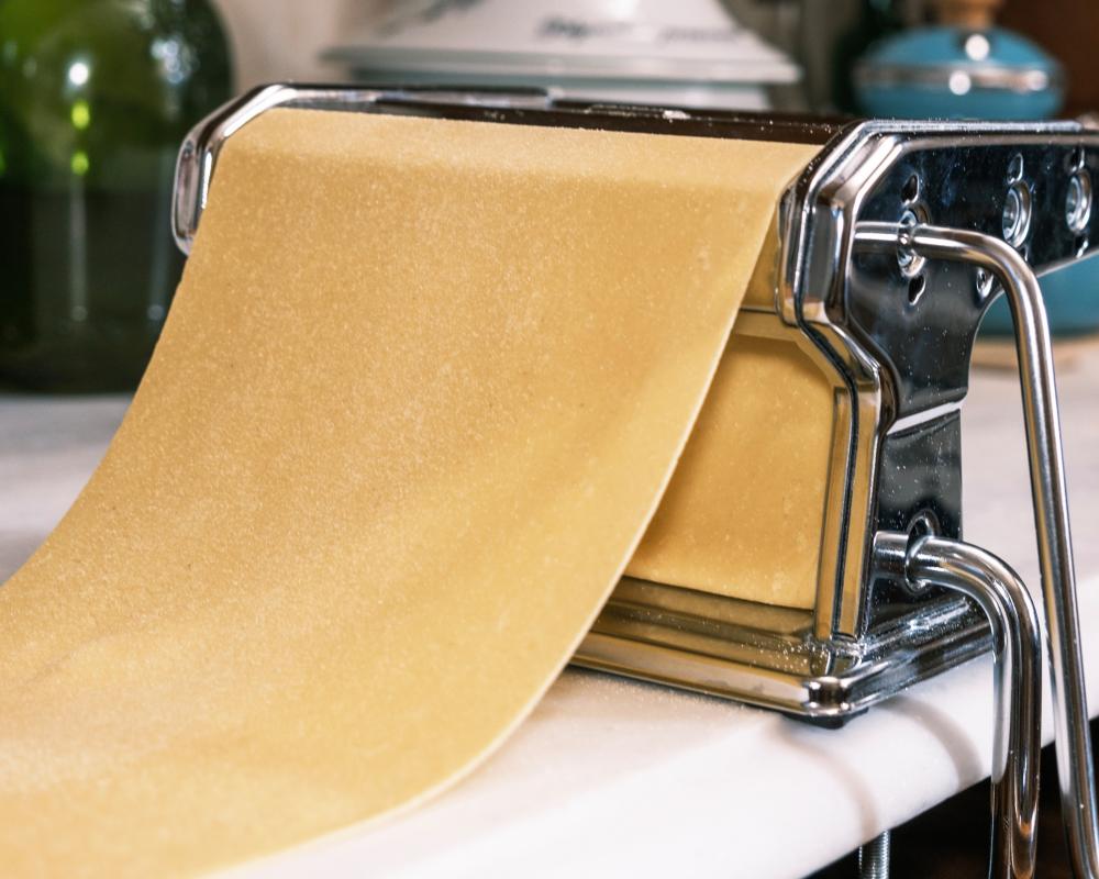 Fresh Pasta Dough Tearing? Here's the Science and Fix
