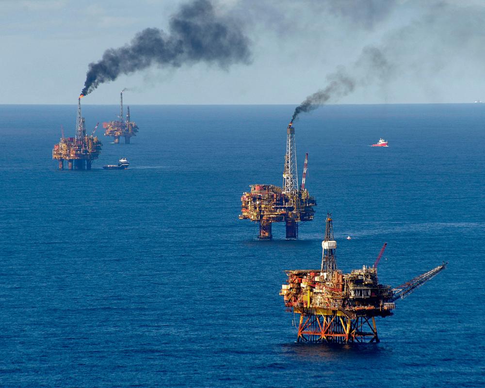 Burnham's Climate Test: Drilling or Net Zero Future