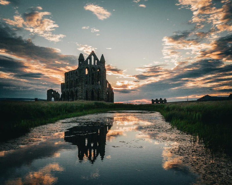 Best Spooky UK Spots: Haunted Castles and Ghost Tours to Explore