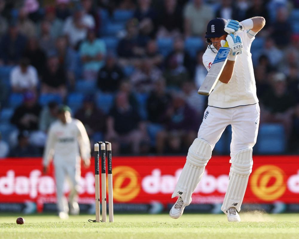 England vs Pakistan Test Cricket: Day One Recap and Analysis