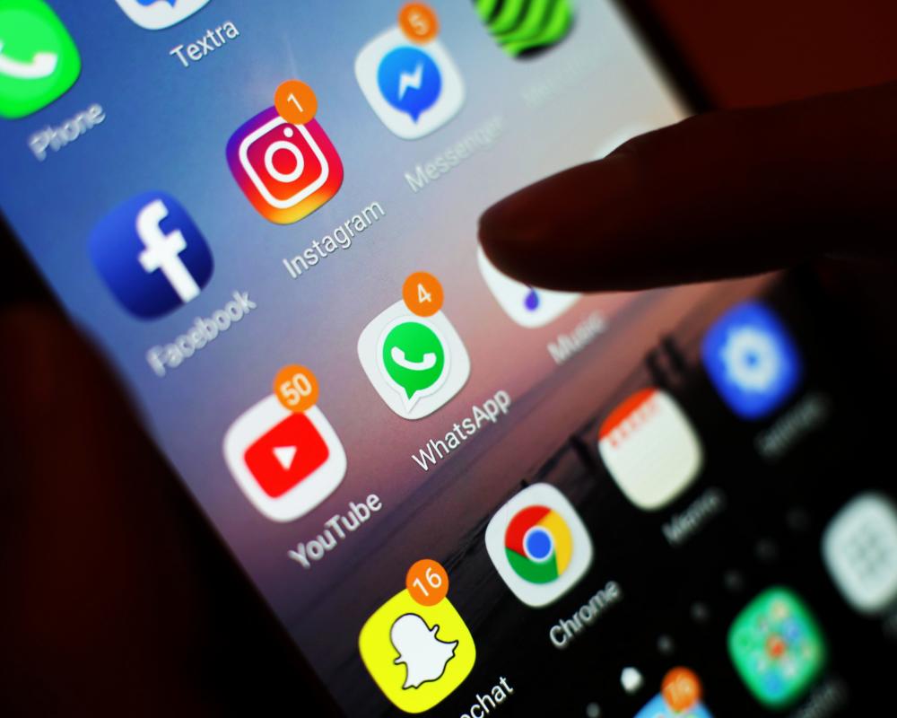 App Tax Exposed: Apple and Google's 30% Mobile Monopoly