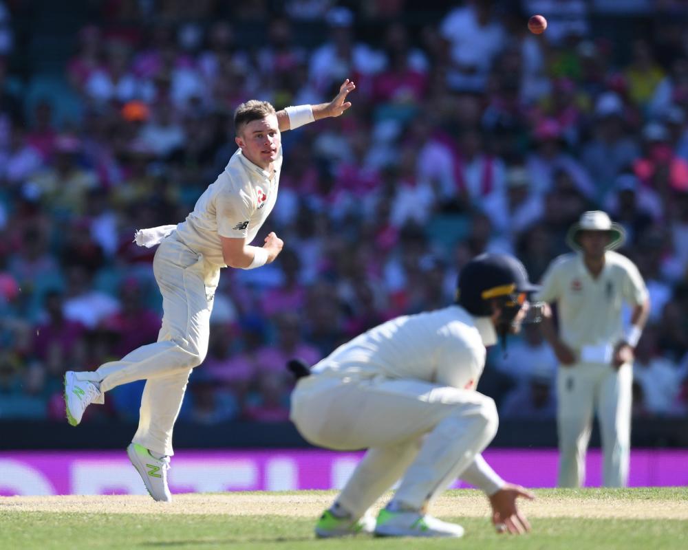 England Recall Spinner Mason Crane After Eight-Year Test Absence