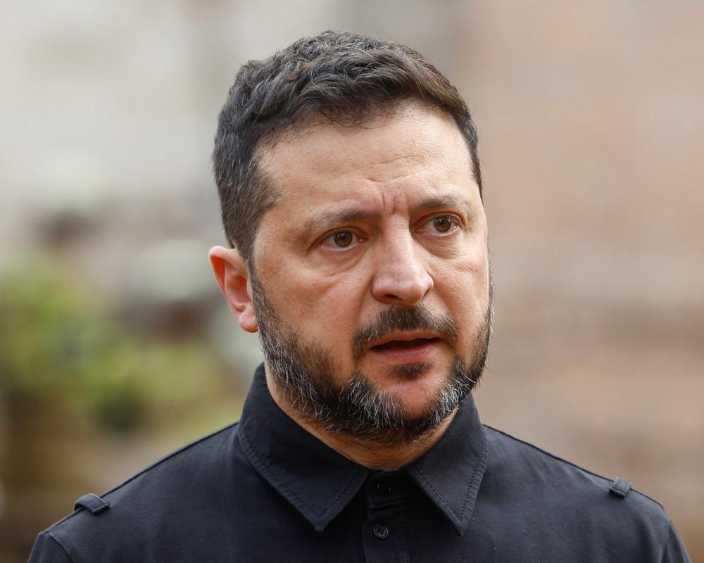 Trump Announces Ukraine Energy Ceasefire Amid Zelenskyy Doubts