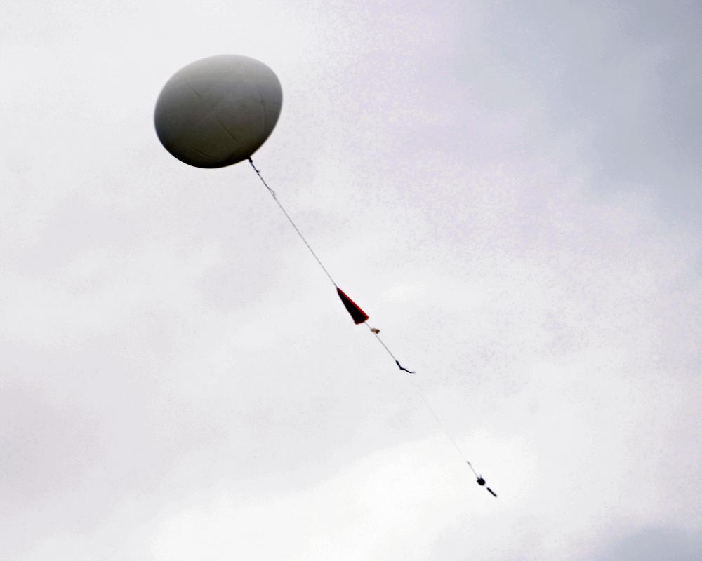 Weather Drones vs Balloons: Meteobase Revolutionizes Research