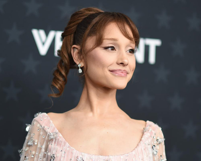 Ariana Grande Sues Hackers Over Leaked Music and Private Photos