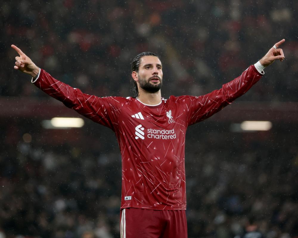 Szoboszlai Screamer Seals Liverpool Progress as Spurs Woes Deepen