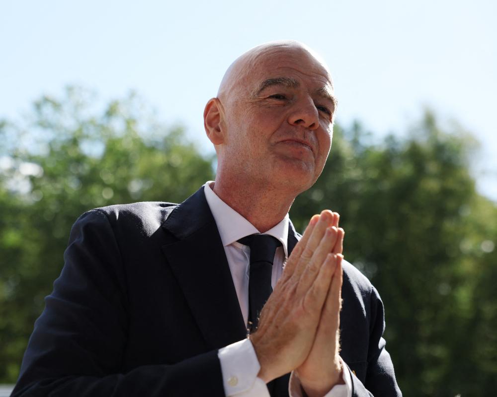 100,000 Sign Complaint Against FIFA President Gianni Infantino