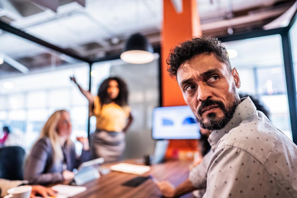 Five Subtle Signs Someone Secretly Dislikes You and Why to Ignore Them