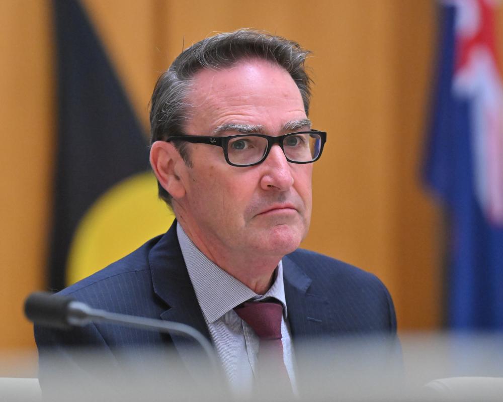 Australia's Top Bureaucrats Seek Ban on Parliament Video Clips