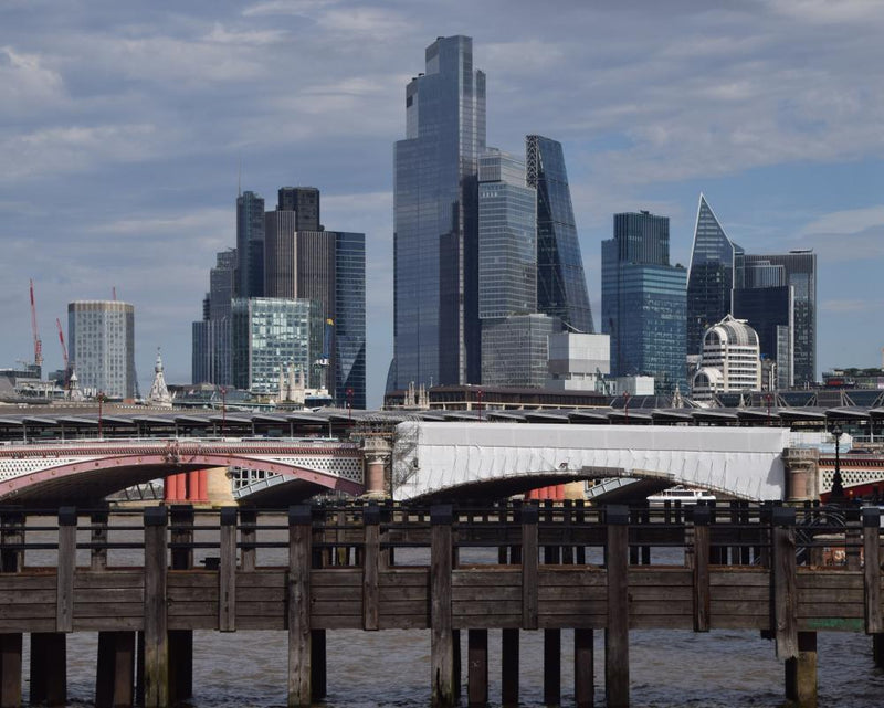 UK 2027 Growth Forecast Slashed Despite Healey's Budget Measures