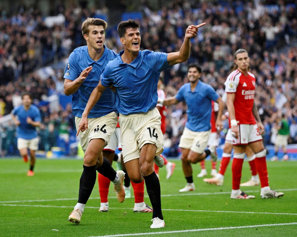 Brighton Demolish Arsenal 3-0: Premier League Title Race Shake-Up