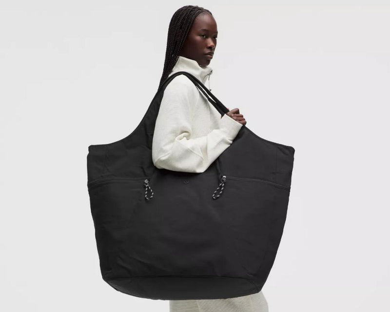 Big-Ass Bag Trend: Do You Need a Tote That Fits a Human