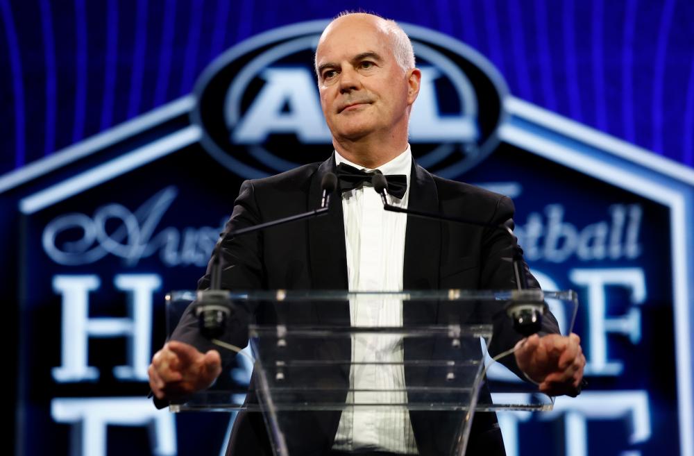 AFL Boss Apologizes Over Geelong Concussion Waiver Controversy