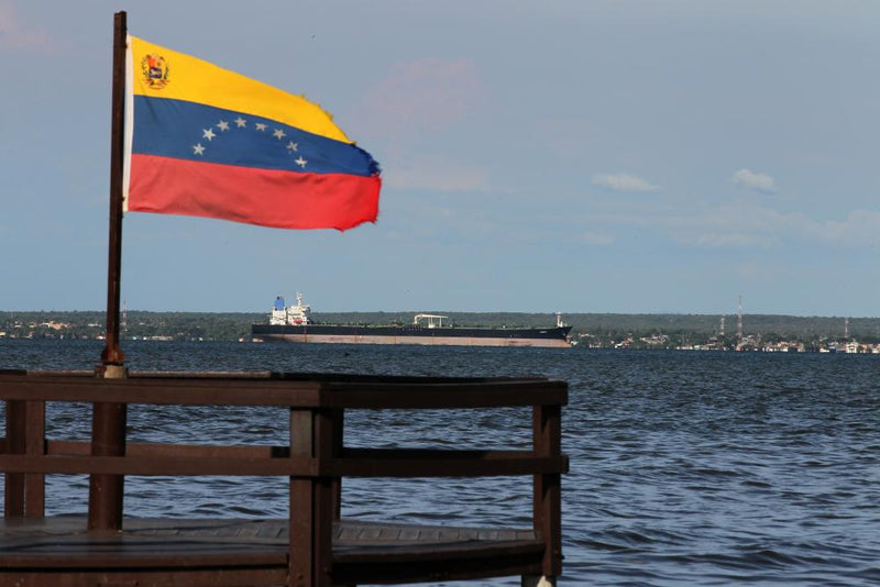 US Oil Agreement with Venezuela Secures 65bn Barrels