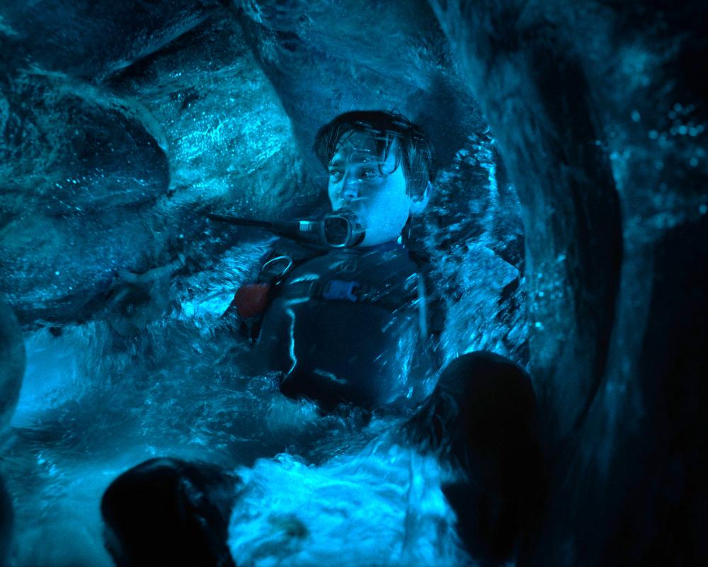Whalefall Review: Slimy Survival Thriller Struggles to Stay Afloat