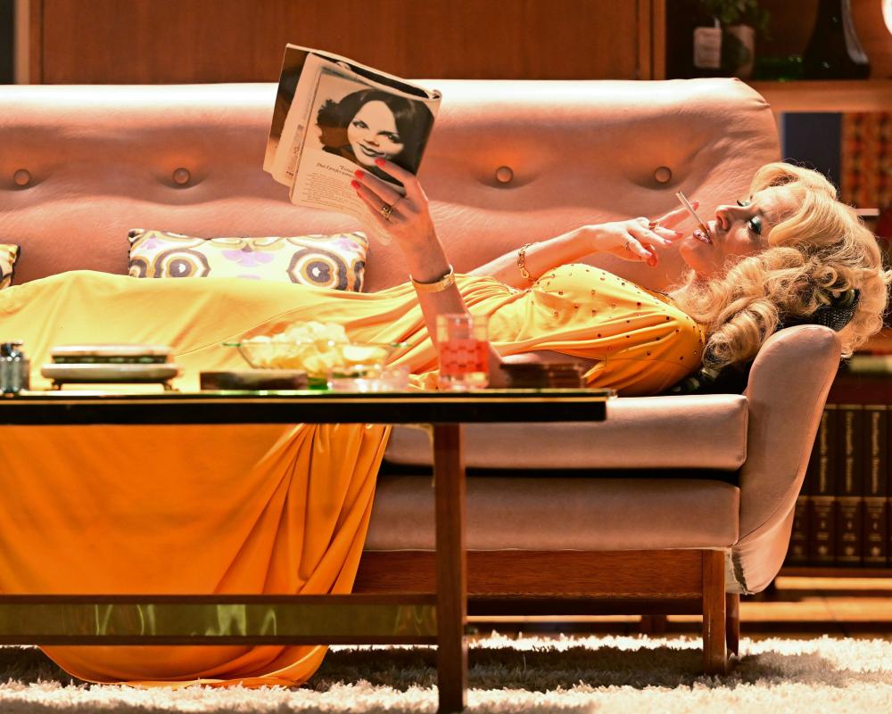 Abigail's Party Review: Outhwaite's Bev is Madame Bovary