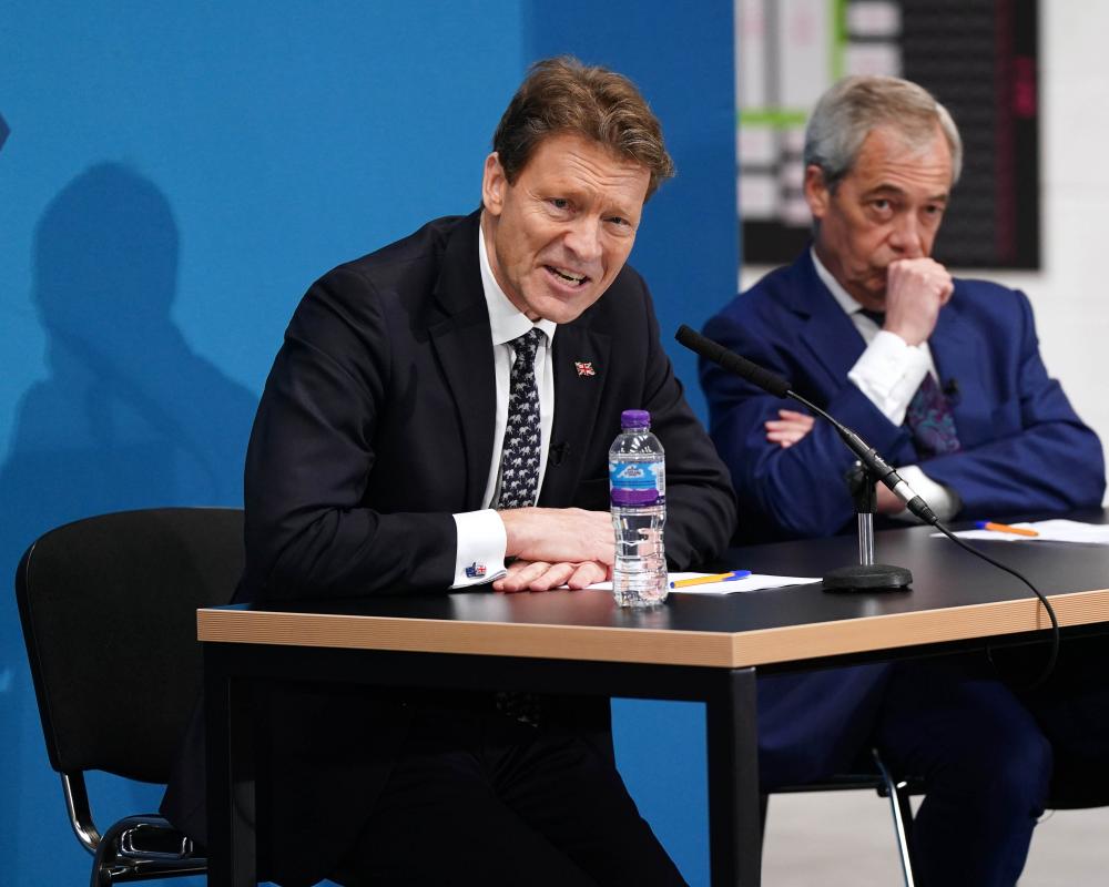Reform UK Loan Inquiry Dropped: Tice Avoids Investigation