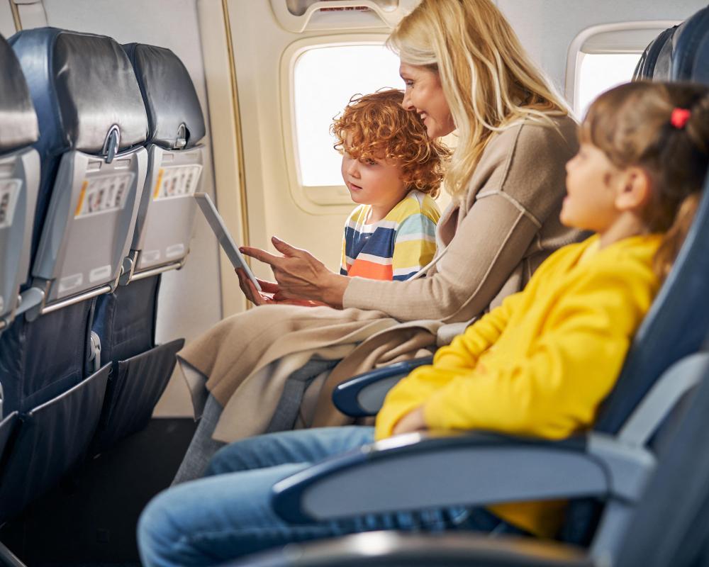 UK Airlines Face Ban on Charging Parents to Sit With Children