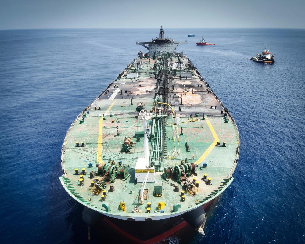 Oil Prices Near $100 as US-Iran Conflict Drives Up Fuel Costs