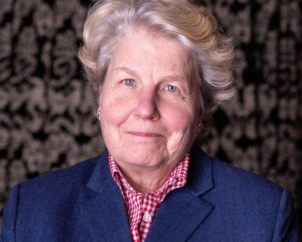 Wikipedia Gender Bias: Sandi Toksvig Backs Mappa Mundi Project