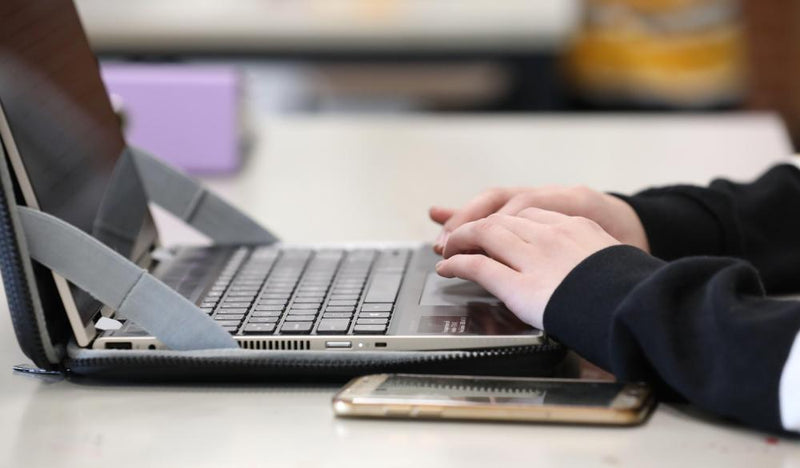 Australia Classroom Disruption Worst in World: Digital Detox Needed