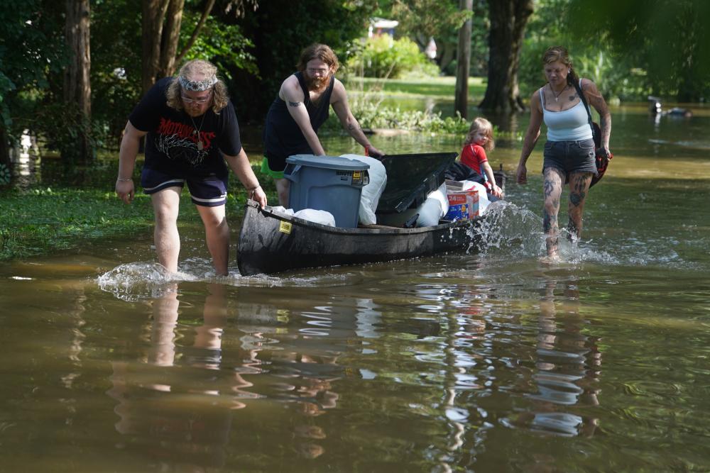 Indiana Flooding Response Hampered by Politics and Delays