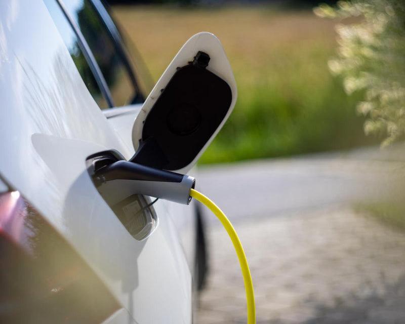 Electric Car Owners Can Save Hundreds with Solar Sharer Plan