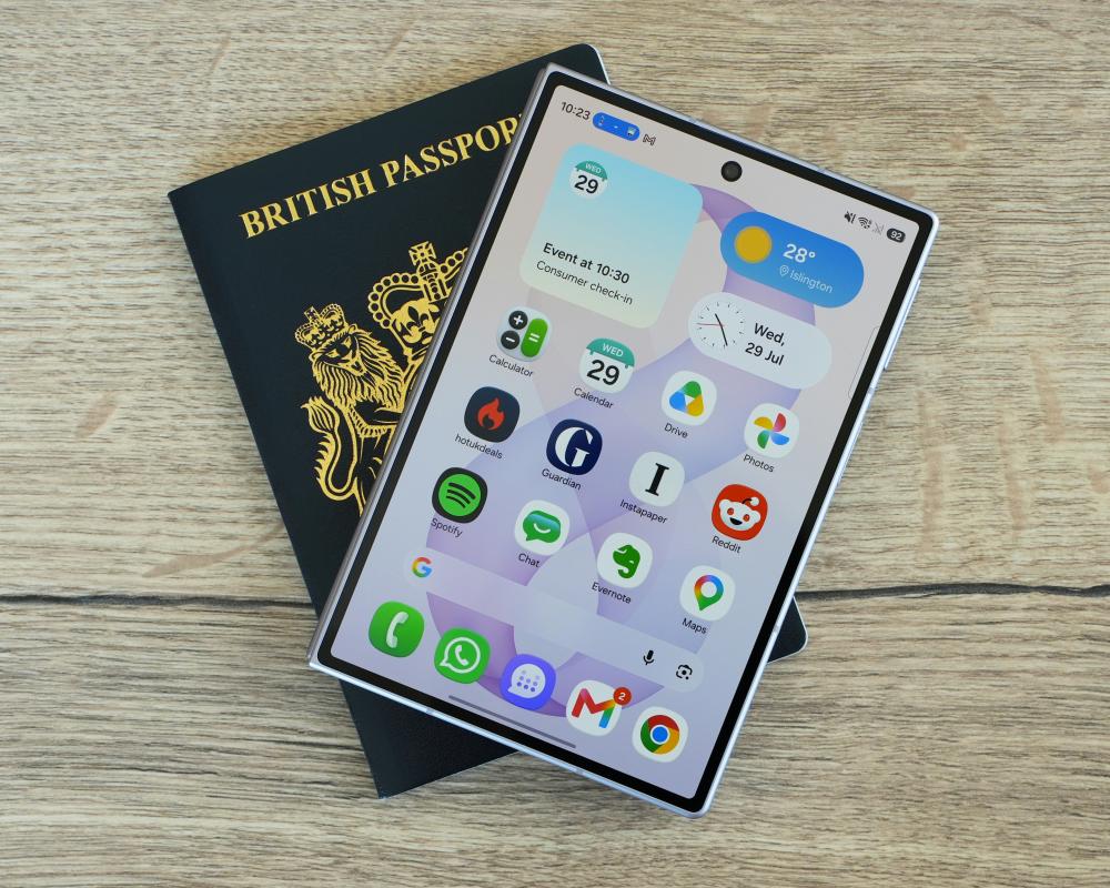 Samsung Galaxy Z Fold 8 Review: Folding Phone Future or