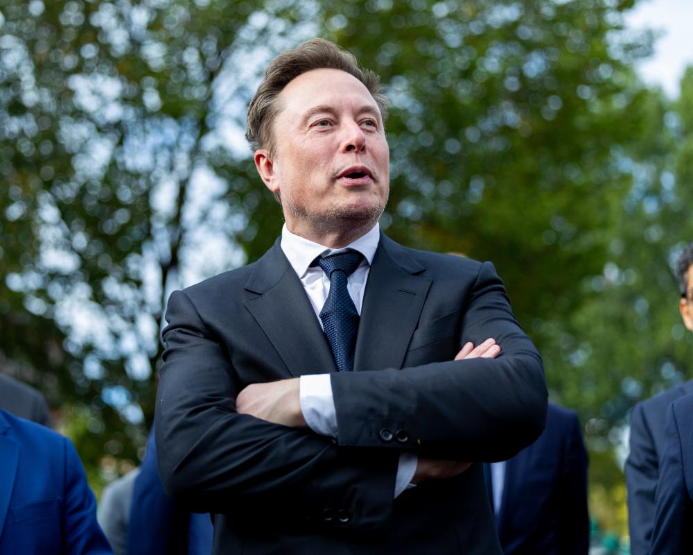 Hegseth Taps Maga Donors Musk and Luckey for Warfare Board