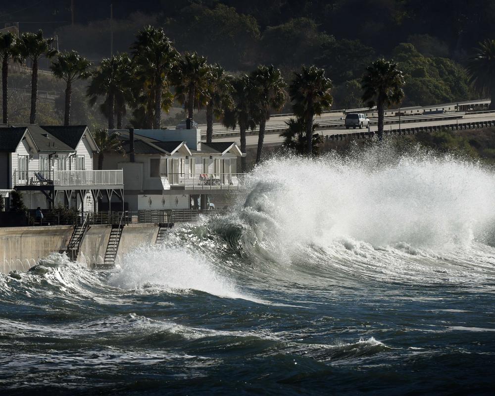 Super El Niño 2027: Wet Winter and Flooding Risk for Western US