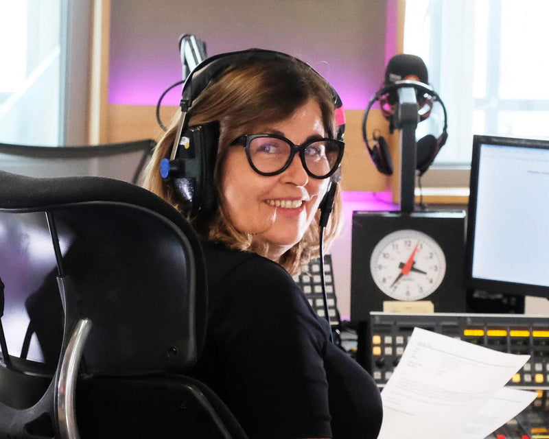 Liza Tarbuck Swaps Radio 2 for Pottery: A New Creative Journey