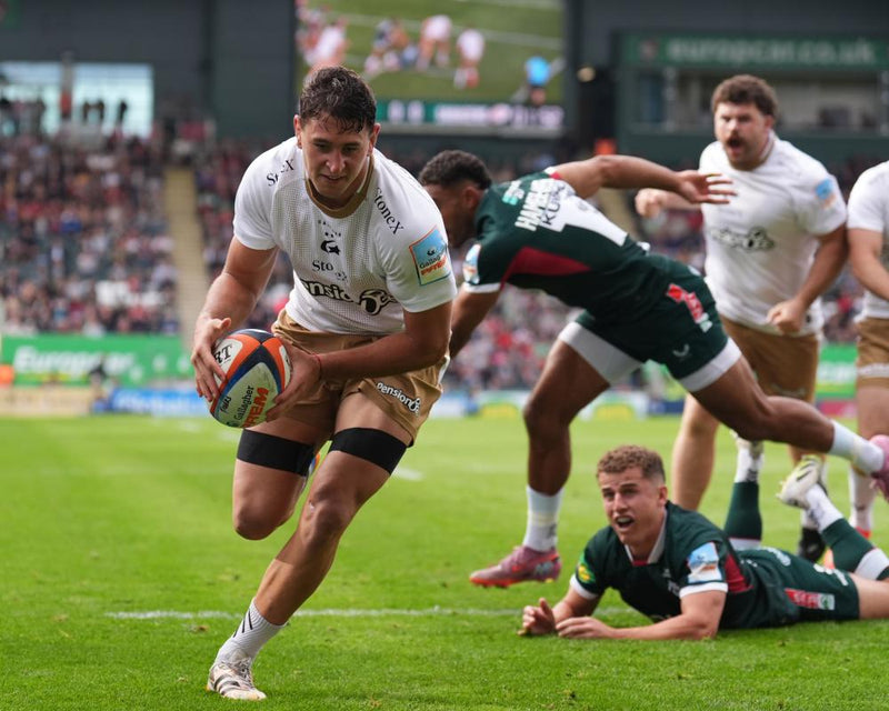 Saracens Edge Leicester in 12-Try Thriller: A Rugby Spectacle