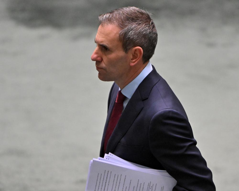 Australia Superannuation Reform: Chalmers vs Hanson