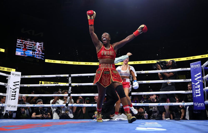 Claressa Shields Stops Kaye Scott to Reclaim WBA and WBC Titles