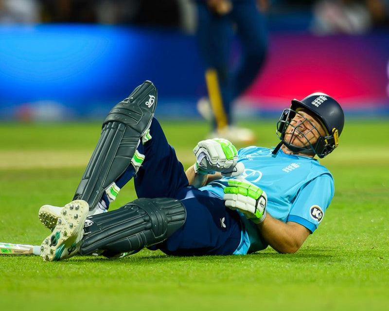 Jos Buttler Injury and Kusal Mendis Century Derail England